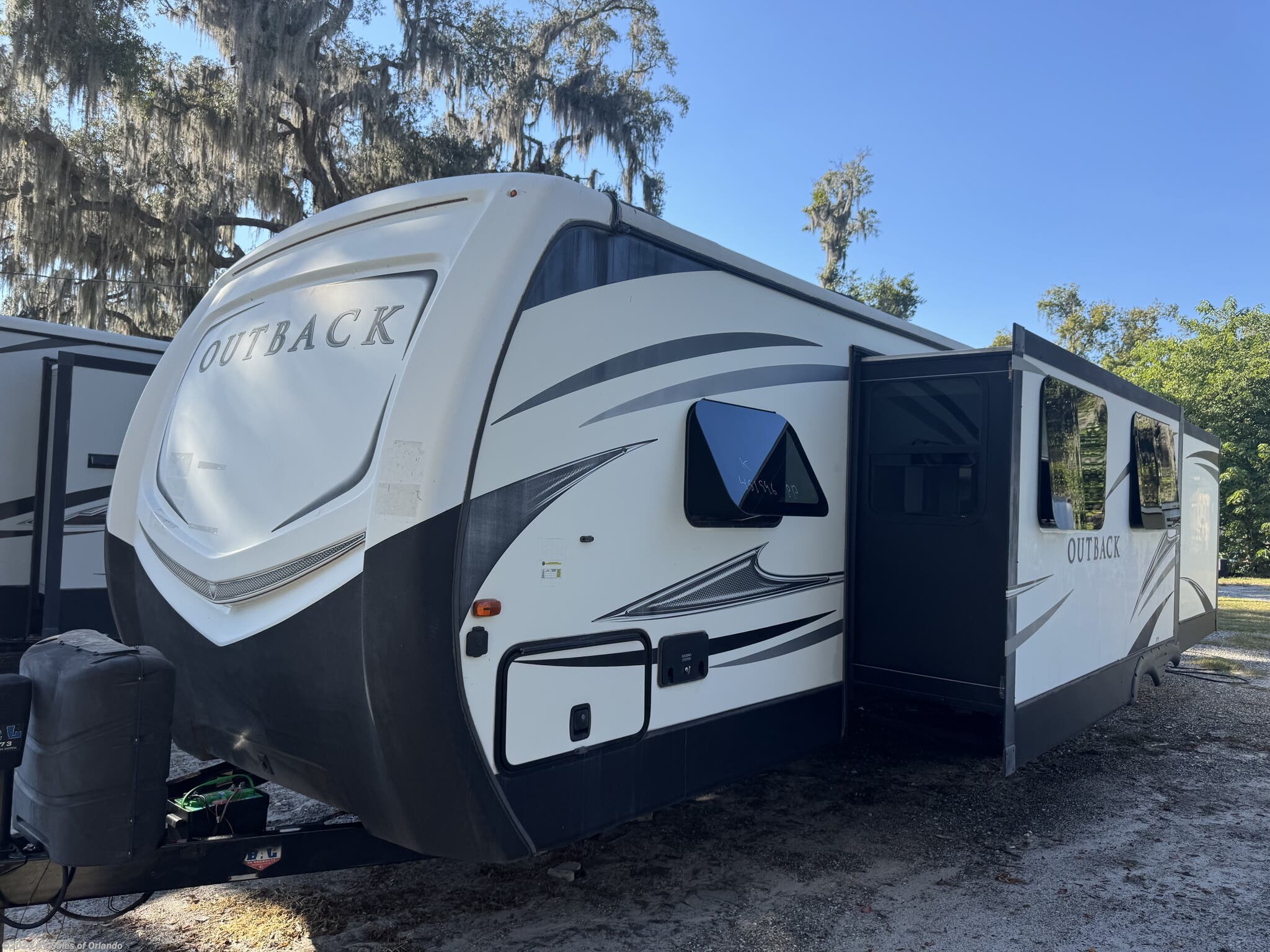 2018 Keystone Outback 312BH - Used Travel Trailer for sale by RV Sales of Orlando in Longwood, Florida