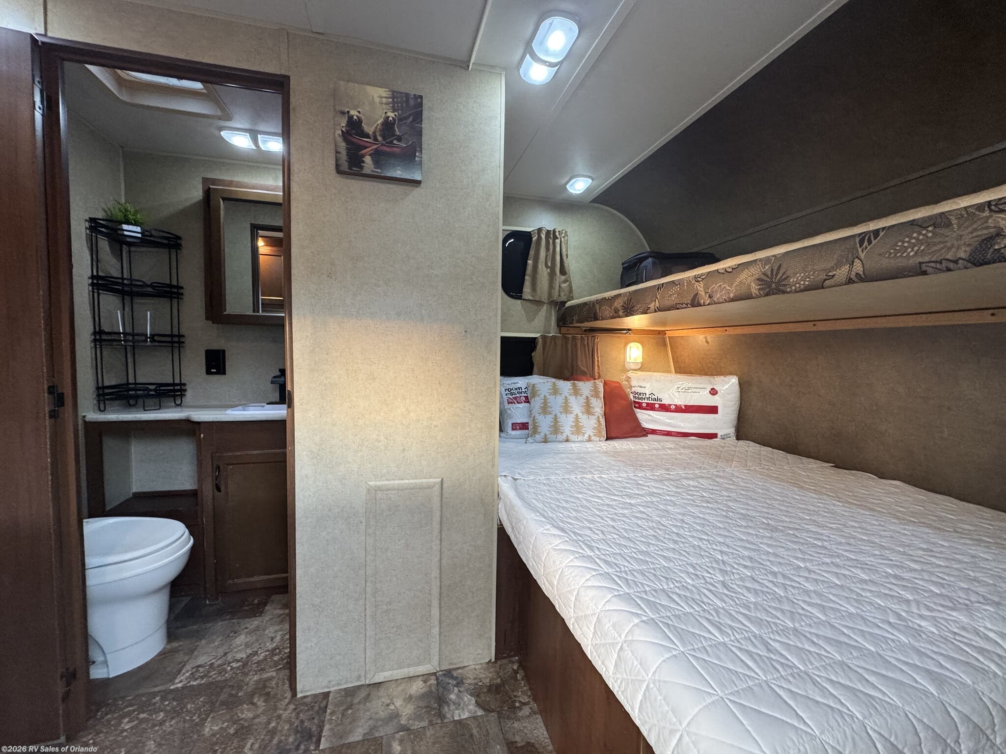 2014 Jayco Jay Flight Swift 198RD - Used Travel Trailer For Sale by RV Sales of Orlando in Longwood, Florida features External Shower, Water Heater, Auxiliary Battery, Spare Tire Kit, Toilet