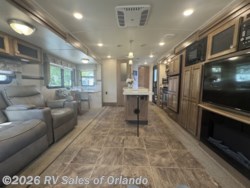 2016 Forest River Rockwood Signature Ultra Lite 8328BS - Used Travel Trailer for sale by RV Sales of Orlando in Longwood, Florida