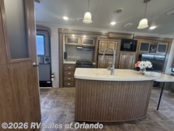 Used 2016 Forest River Rockwood Signature Ultra Lite 8328BS available in Longwood, Florida