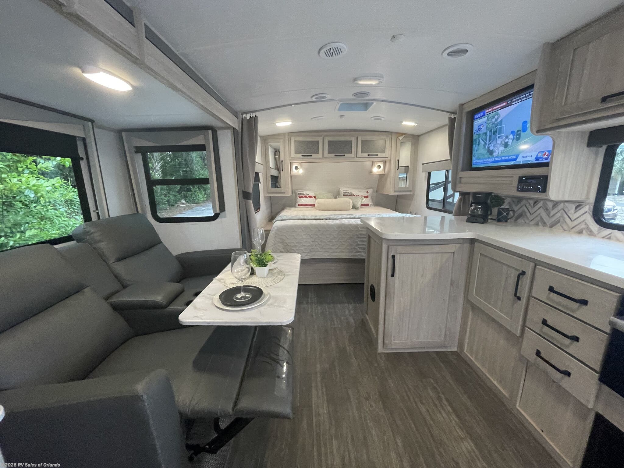 Used 2022 Cruiser RV Twilight Signature TW2100 available in Longwood, Florida