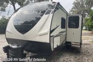 2022 Cruiser RV Twilight Signature TW2100