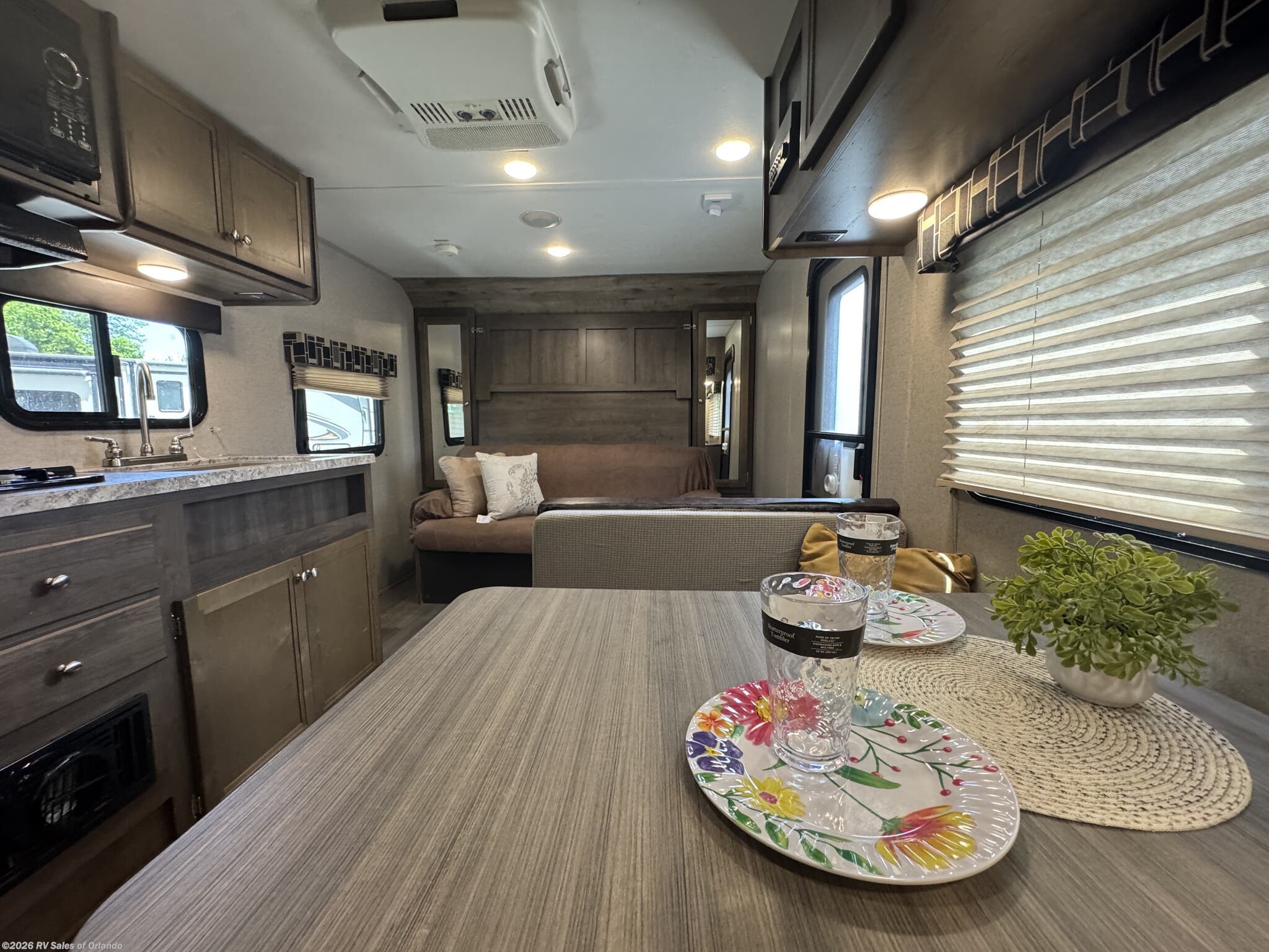 2019 2125BH by Coleman from RV Sales of Orlando in Longwood, Florida