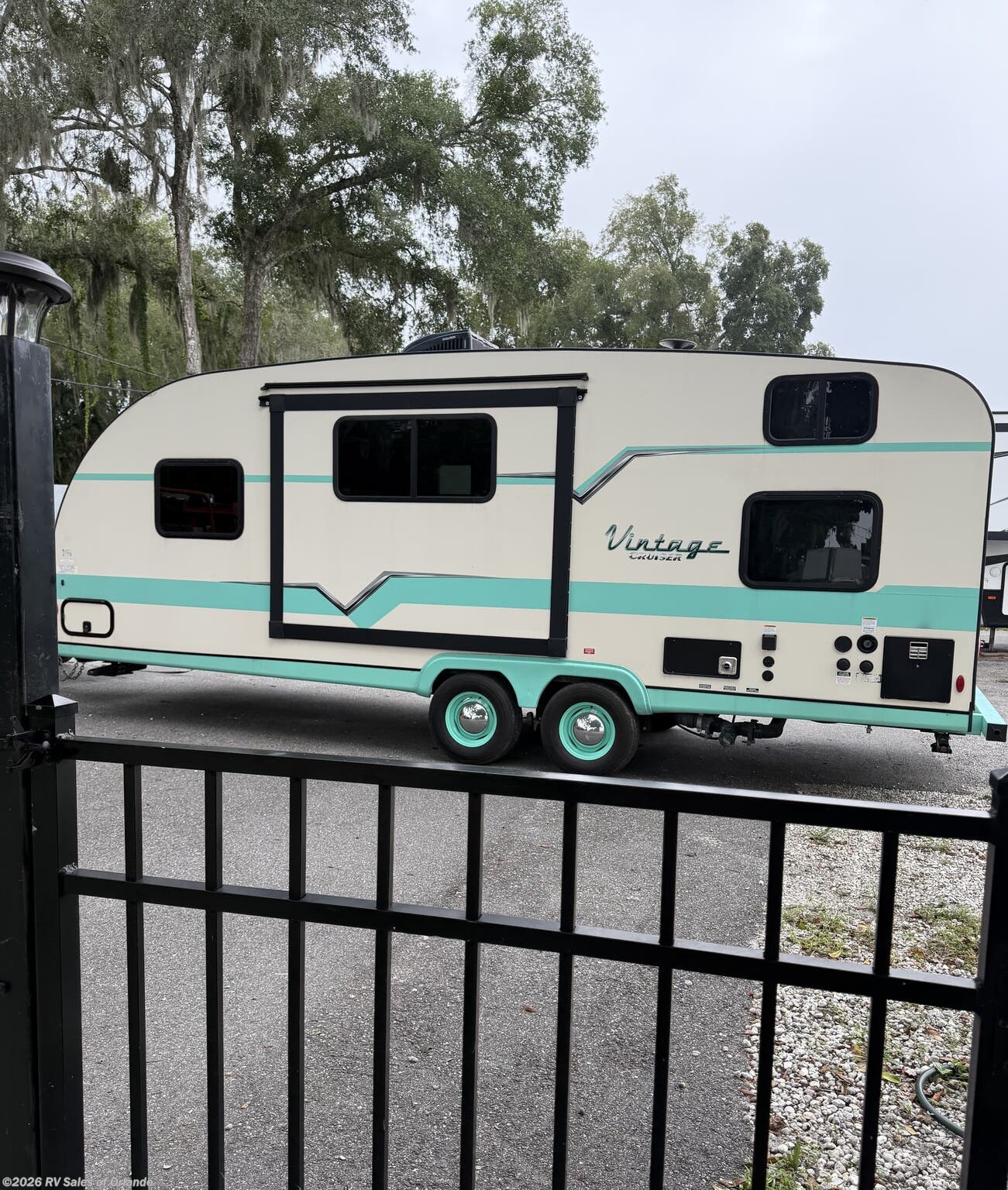 2023 Vintage Cruiser 23QBS by Gulf Stream from RV Sales of Orlando in Longwood, Florida