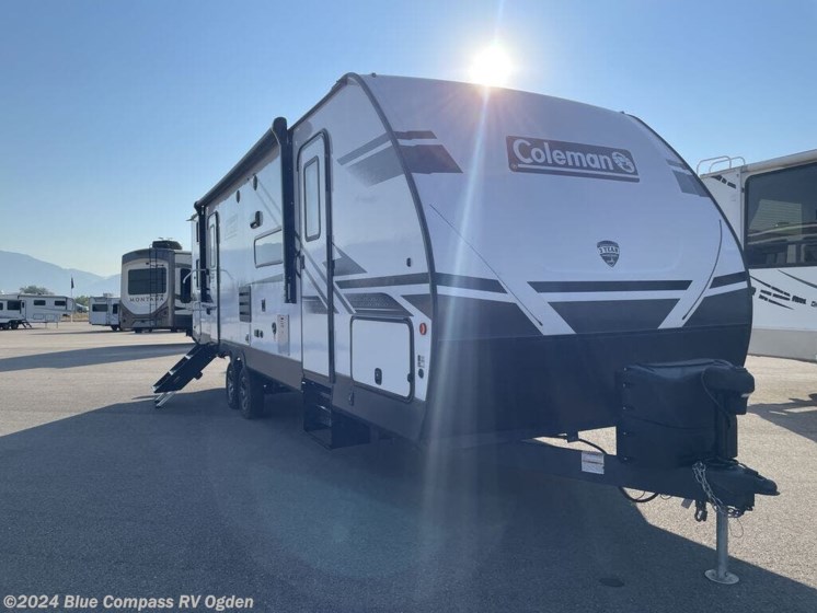 Used 2022 Coleman Light 2835BH available in Marriott-Slaterville, Utah