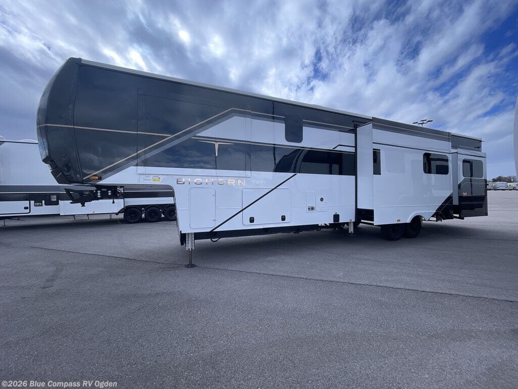 2025 Bighorn 392DS by Heartland from Blue Compass RV Ogden in Marriott-Slaterville, Utah