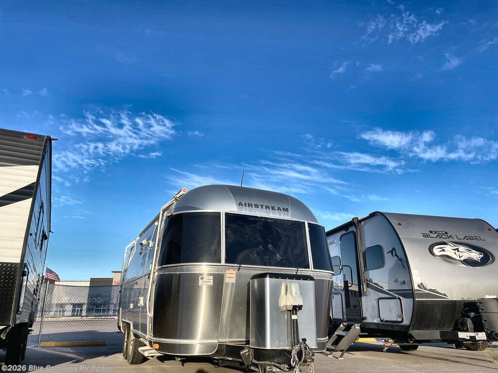 2019 Flying Cloud 23CB by Airstream from Blue Compass RV Ogden in Marriott-Slaterville, Utah