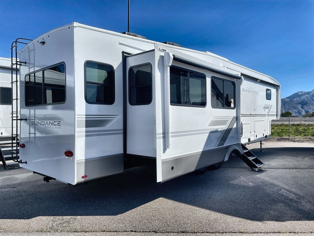 2026 Heartland Sundance 35MRBS - New Fifth Wheel For Sale by Blue Compass RV Ogden in Marriott-Slaterville, Utah