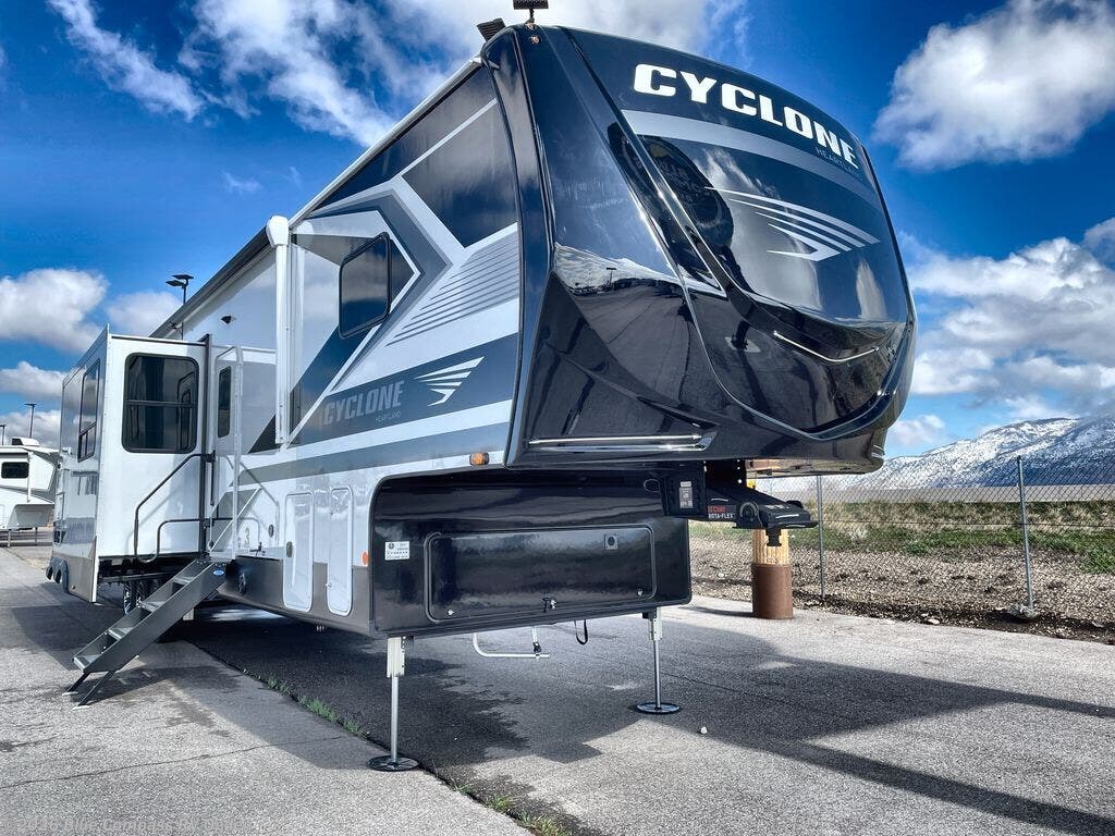 New 2026 Heartland Cyclone 3913 available in Marriott-Slaterville, Utah
