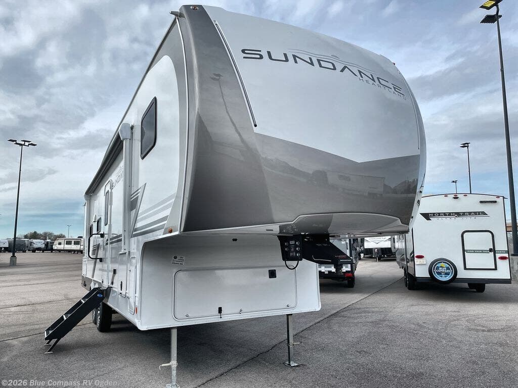 2026 Sundance 28DB by Heartland from Blue Compass RV Ogden in Marriott-Slaterville, Utah