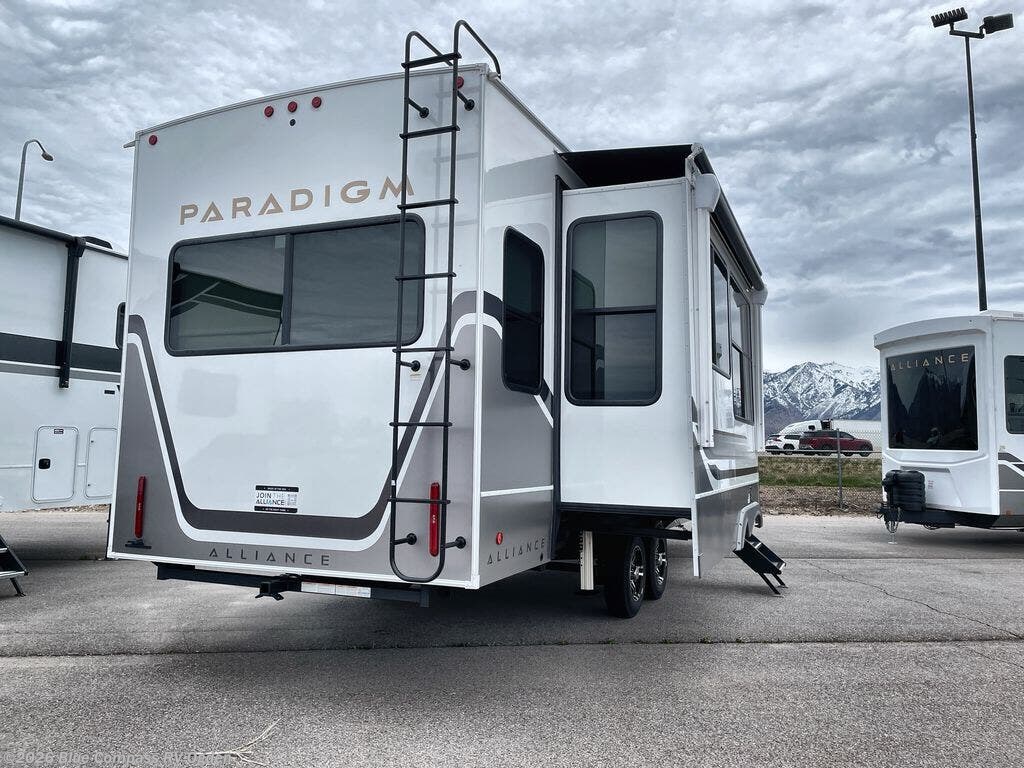 2026 Paradigm 310RL by Alliance RV from Blue Compass RV Ogden in Marriott-Slaterville, Utah