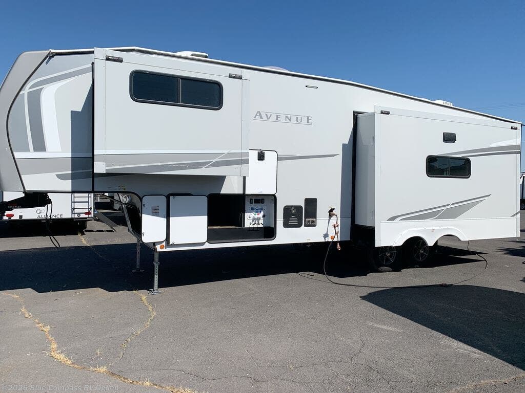 New 2025 Alliance RV Avenue 32RLS available in Marriott-Slaterville, Utah