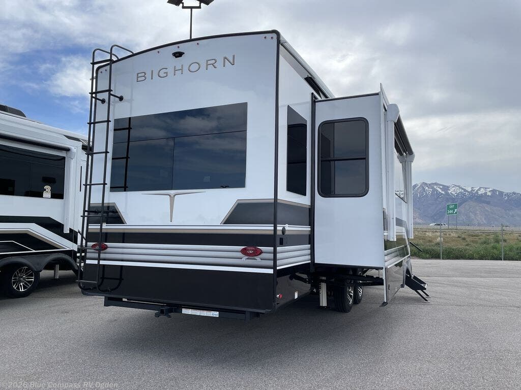 2026 Bighorn 31RL by Heartland from Blue Compass RV Ogden in Marriott-Slaterville, Utah