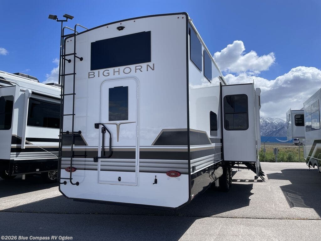 2026 Bighorn 40DB by Heartland from Blue Compass RV Ogden in Marriott-Slaterville, Utah
