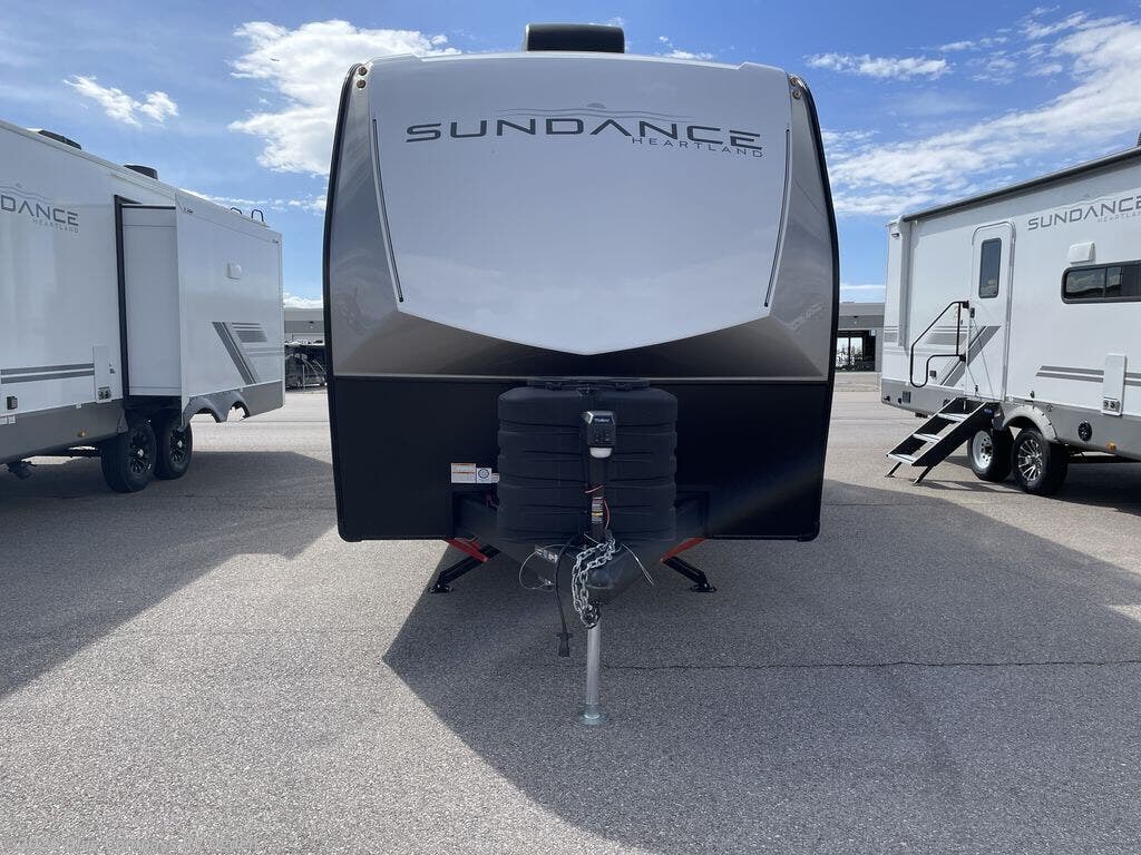 2026 Heartland Sundance Ultra-Lite 27RBSS - New Travel Trailer For Sale by Blue Compass RV Ogden in Marriott-Slaterville, Utah