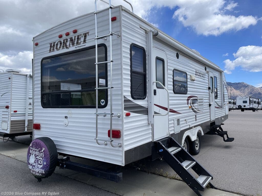 2011 Hornet 28RLS by Keystone from Blue Compass RV Ogden in Marriott-Slaterville, Utah