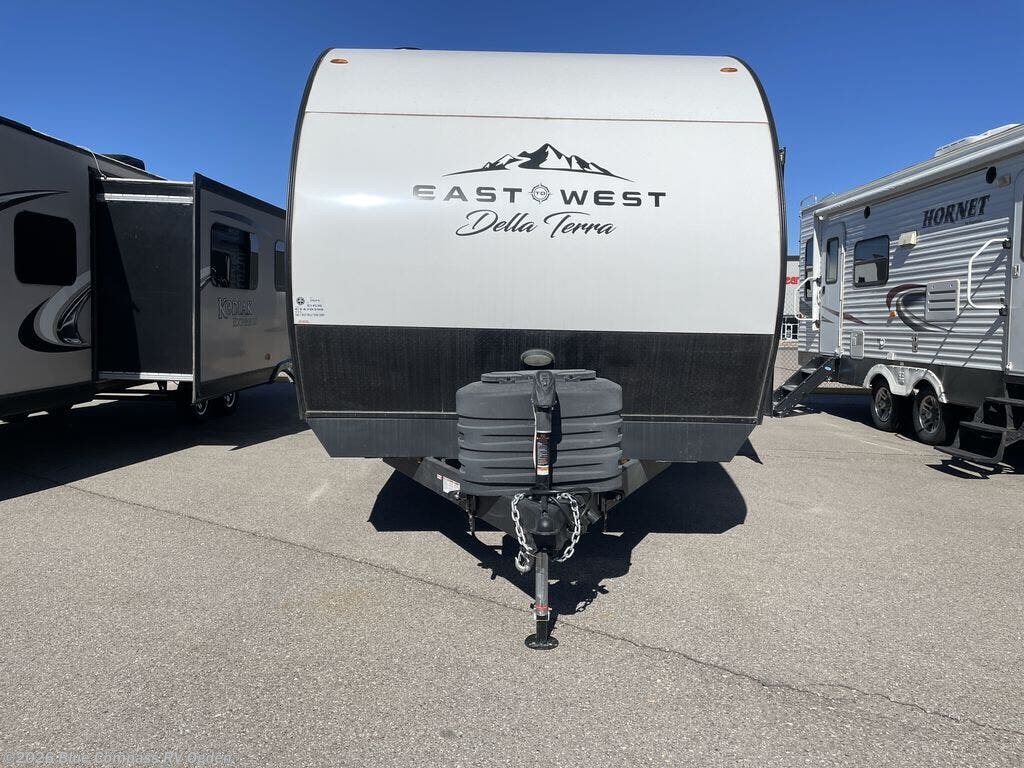 Used 2025 East to West Della Terra 262BH available in Marriott-Slaterville, Utah