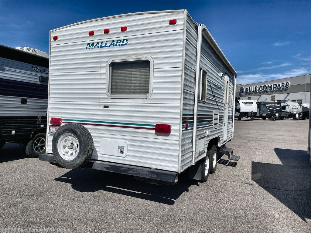 2003 Fleetwood Mallard TL - Used Travel Trailer For Sale by Blue Compass RV Ogden in Marriott-Slaterville, Utah