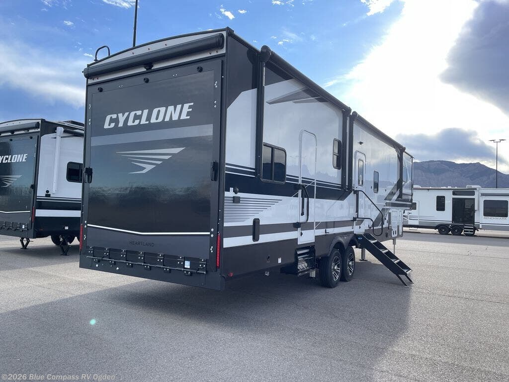 2026 Cyclone 3511 by Heartland from Blue Compass RV Ogden in Marriott-Slaterville, Utah