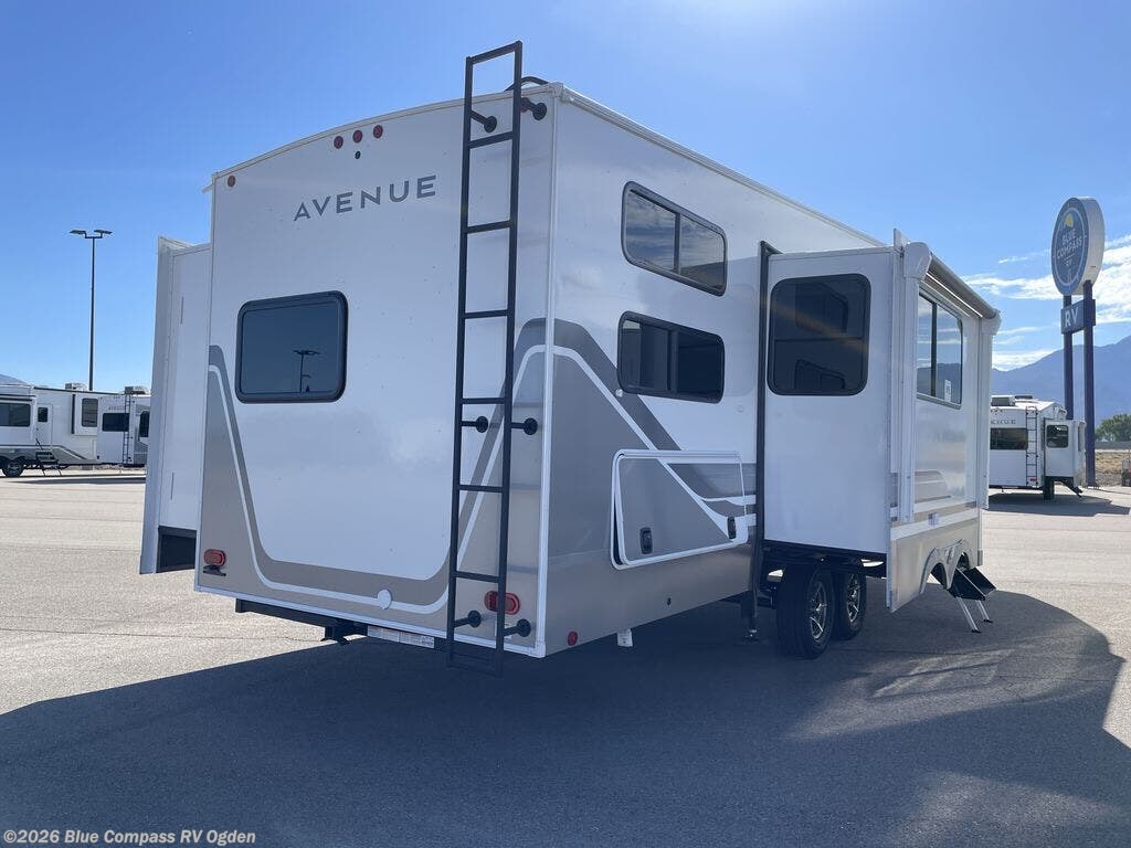2027 Avenue All-Access 30BH by Alliance RV from Blue Compass RV Ogden in Marriott-Slaterville, Utah