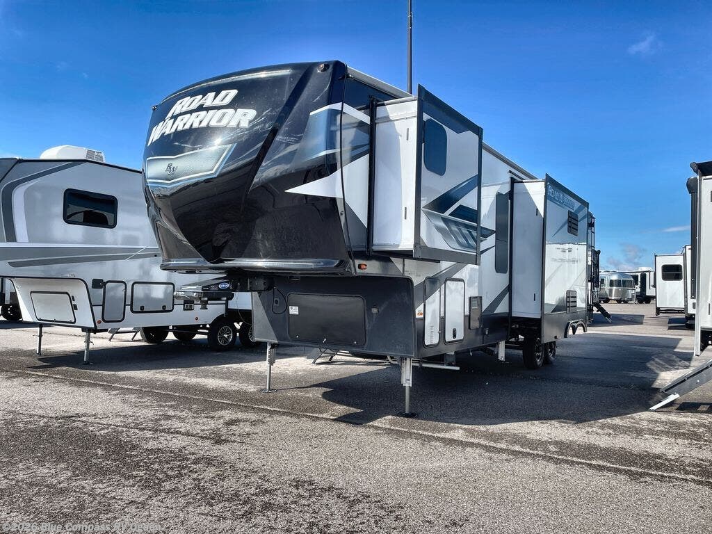 Used 2021 Heartland Road Warrior 351RW available in Marriott-Slaterville, Utah