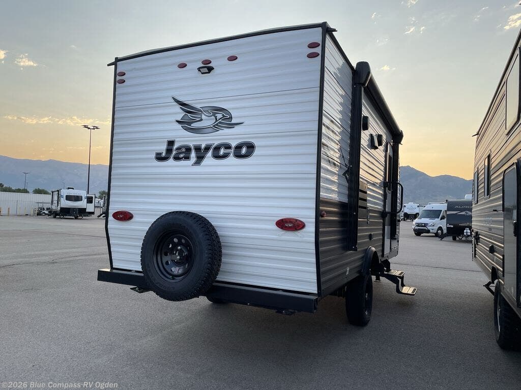 2022 Jay Flight SLX 7 174BH by Jayco from Blue Compass RV Ogden in Marriott-Slaterville, Utah