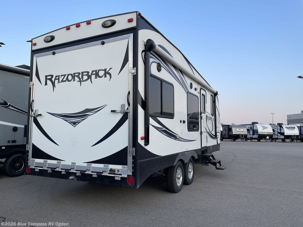 2014 Dutchmen Razorback 2150 - Used Travel Trailer For Sale by Blue Compass RV Ogden in Marriott-Slaterville, Utah