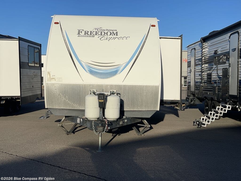 Used 2018 Coachmen Freedom Express 29SE available in Marriott-Slaterville, Utah