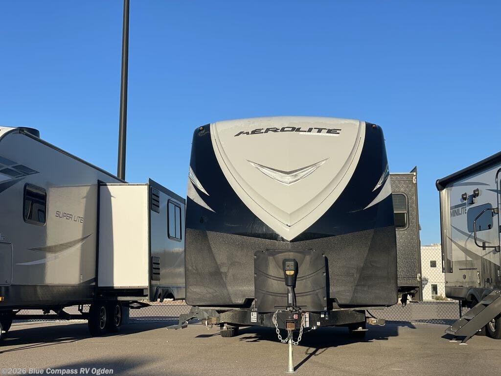 Used 2018 Dutchmen Aerolite Luxury Class 242BHSL available in Marriott-Slaterville, Utah