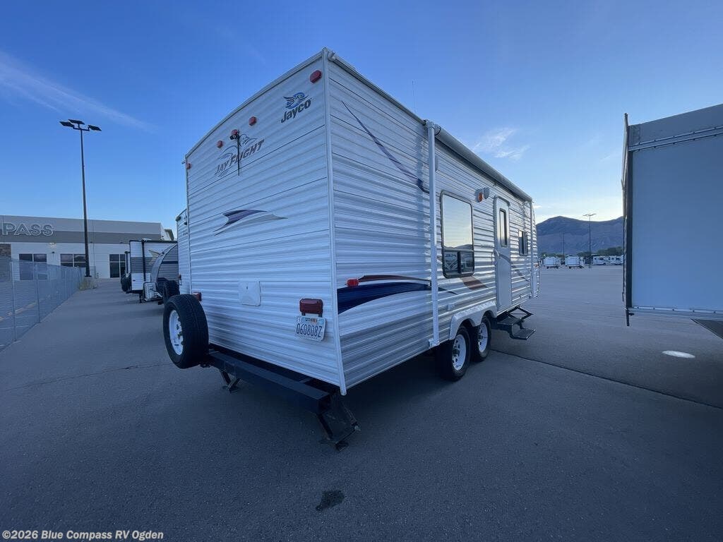 2011 Jay Flight 22FB by Jayco from Blue Compass RV Ogden in Marriott-Slaterville, Utah