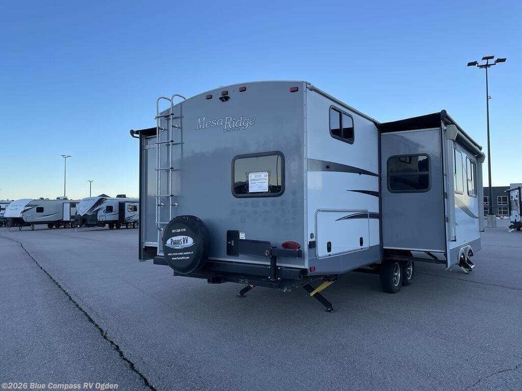 2020 Mesa Ridge Limited MR312BHS by Highland Ridge from Blue Compass RV Ogden in Marriott-Slaterville, Utah