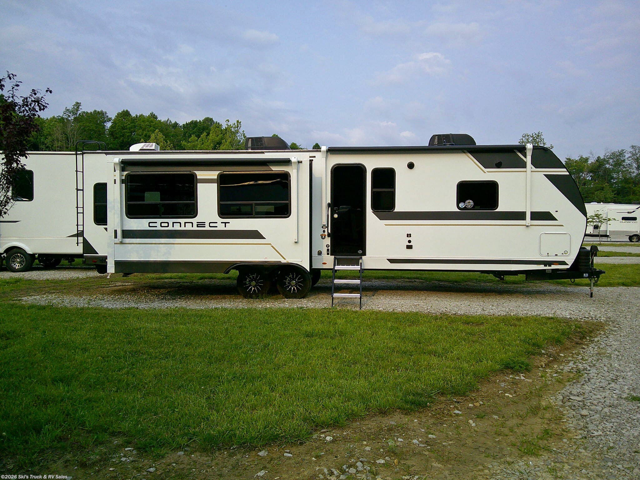 2026 K-Z Connect C313MK - New Travel Trailer For Sale by Ski's Truck & RV Sales in Rockville, Indiana