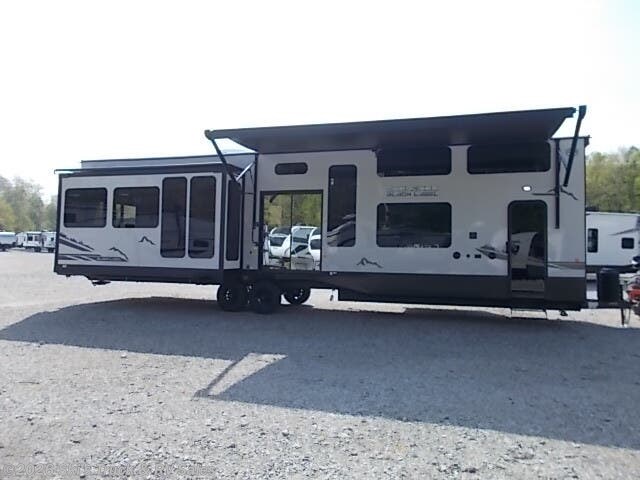 2026 Forest River Cherokee Timberwolf Black Label 39JMBL Destination - New Travel Trailer For Sale by Ski's Truck & RV Sales in Rockville, Indiana