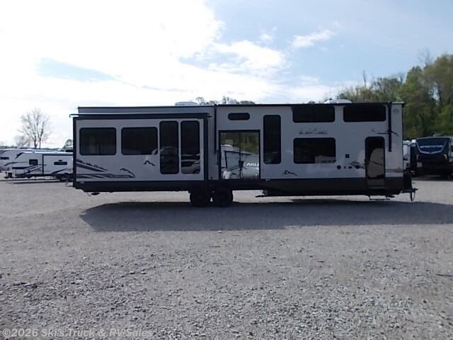 2026 Cherokee Timberwolf Black Label 39JMBL Destination by Forest River from Ski's Truck & RV Sales in Rockville, Indiana