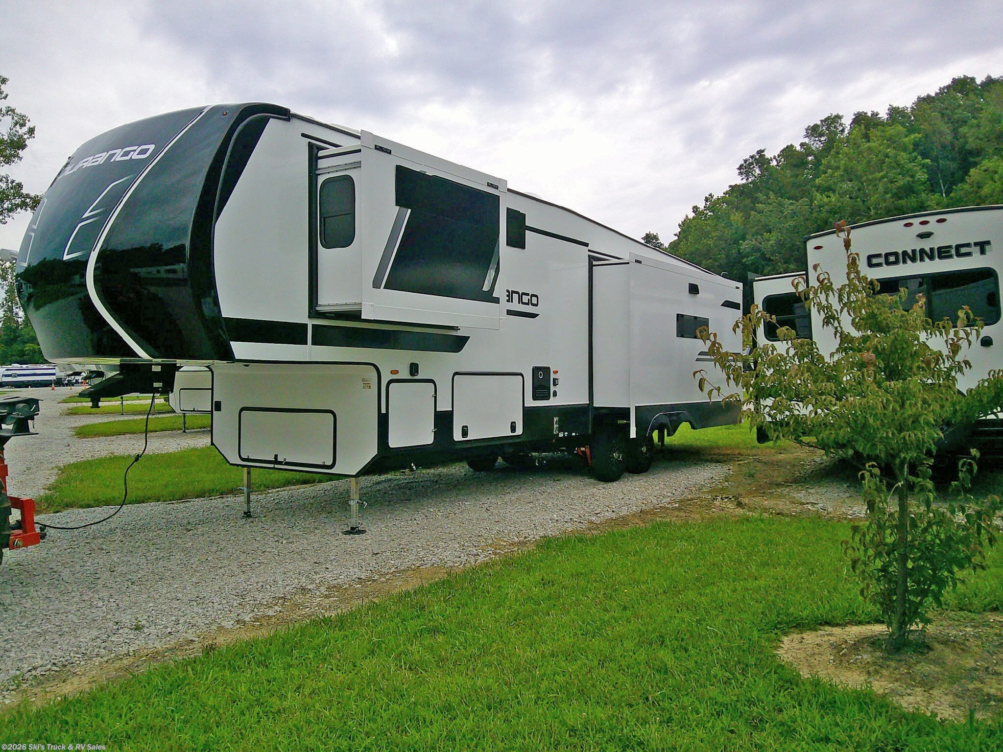 2026 K-Z Durango D333RLT - New Fifth Wheel For Sale by Ski's Truck & RV Sales in Rockville, Indiana