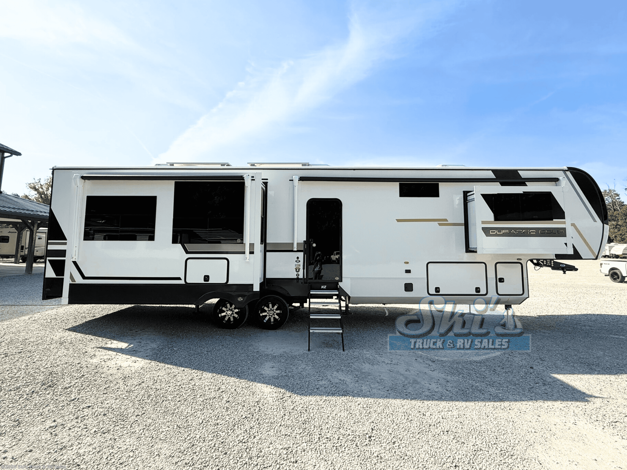 2026 K-Z Durango Gold G382MBF - New Fifth Wheel For Sale by Ski's Truck & RV Sales in Rockville, Indiana