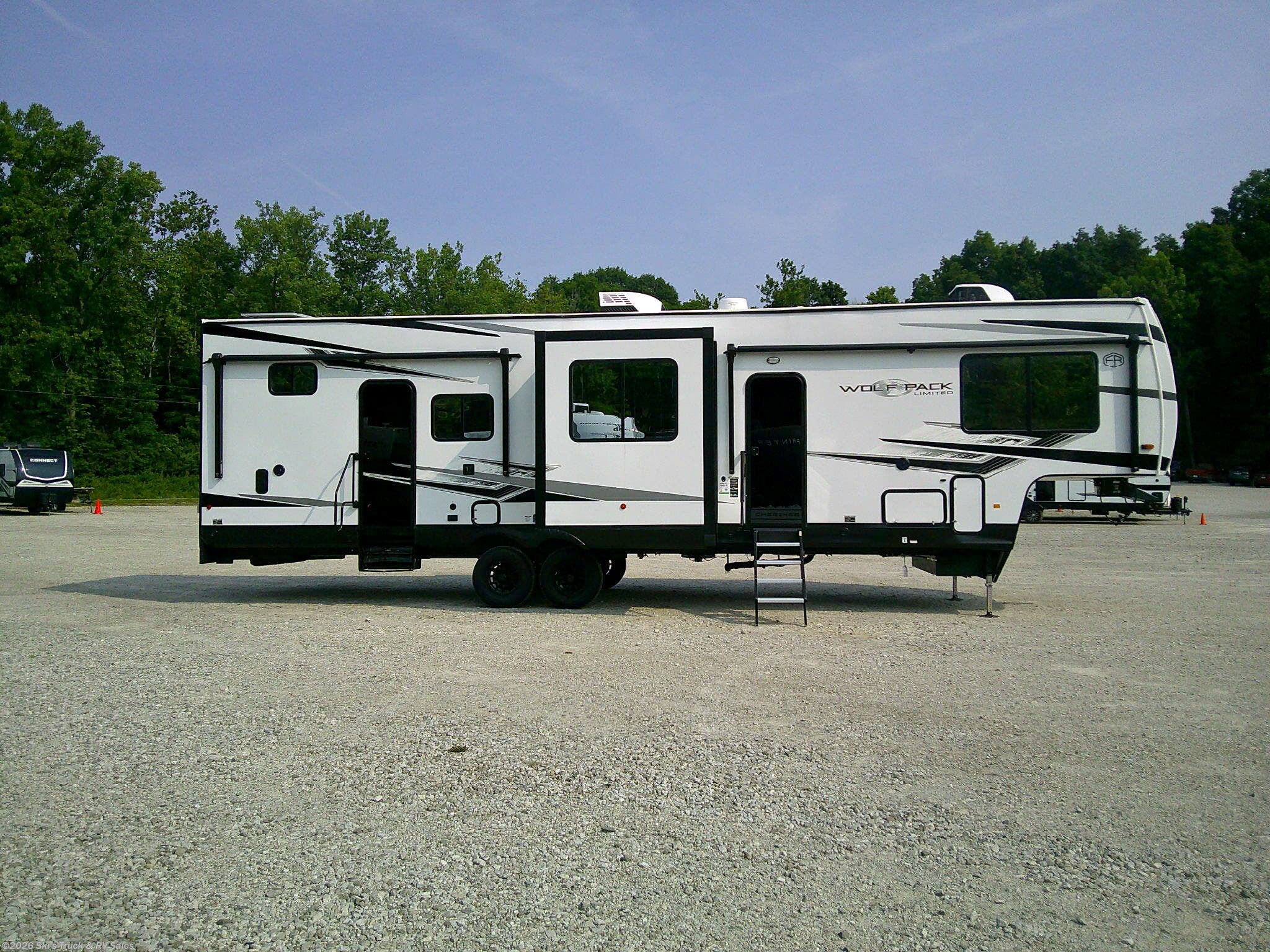 2026 Forest River Cherokee Wolf Pack 290PACK13 - New Toy Hauler For Sale by Ski's Truck & RV Sales in Rockville, Indiana