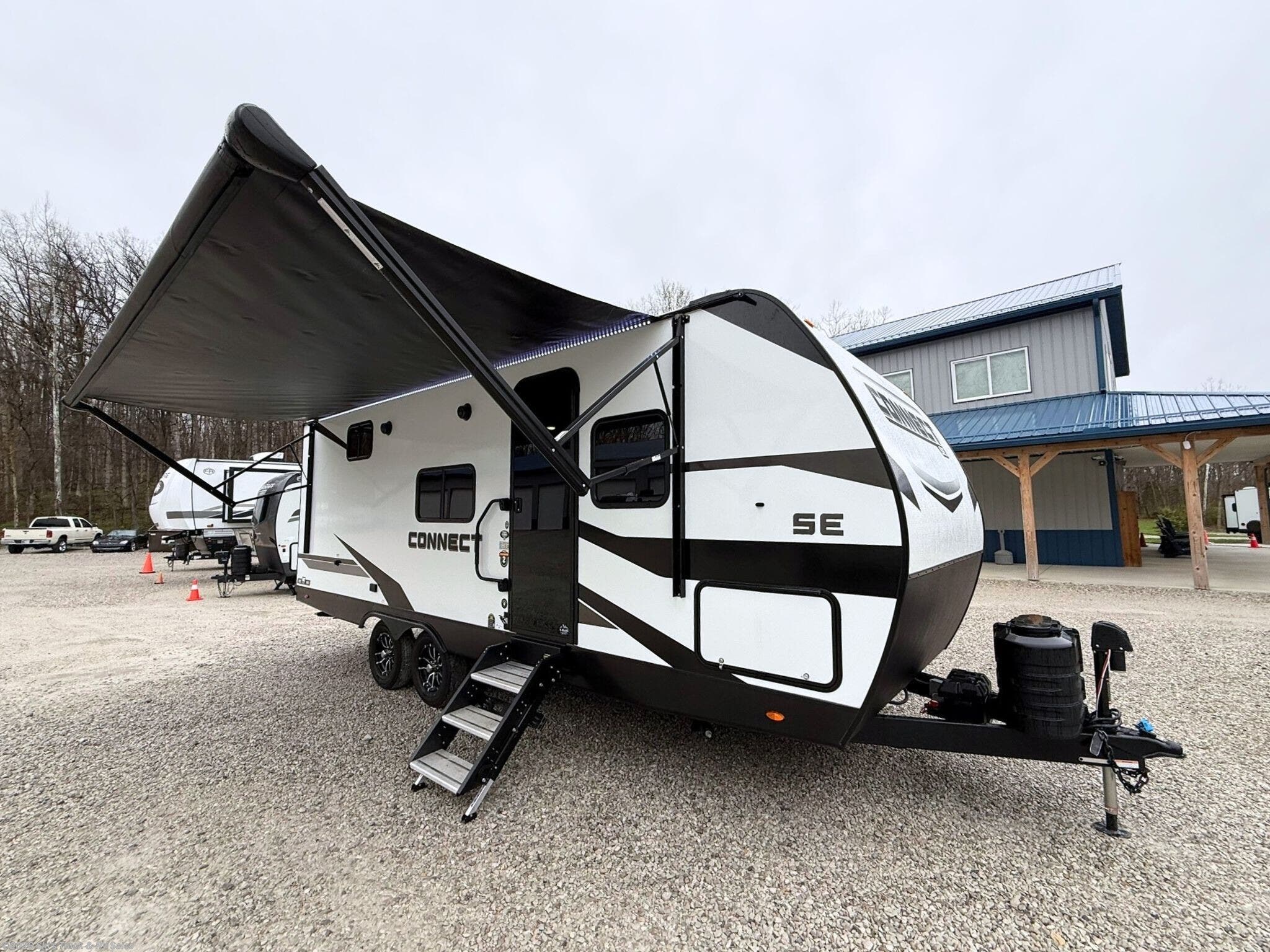 2025 K-Z Connect SE C211MKSE - Used Travel Trailer For Sale by Ski's Truck & RV Sales in Rockville, Indiana