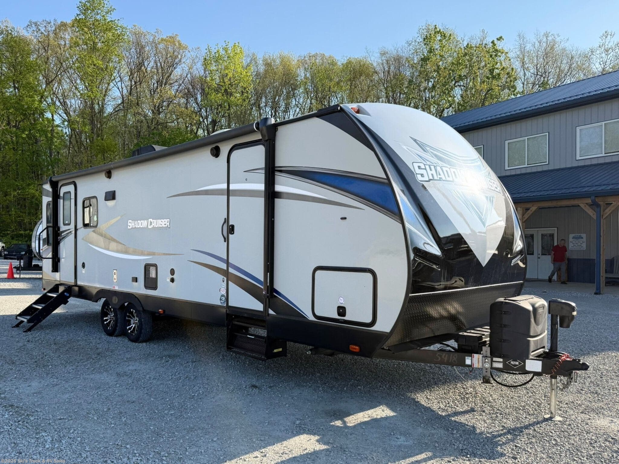 2021 Cruiser RV Shadow Cruiser 263RLS - Used Travel Trailer For Sale by Ski's Truck & RV Sales in Rockville, Indiana