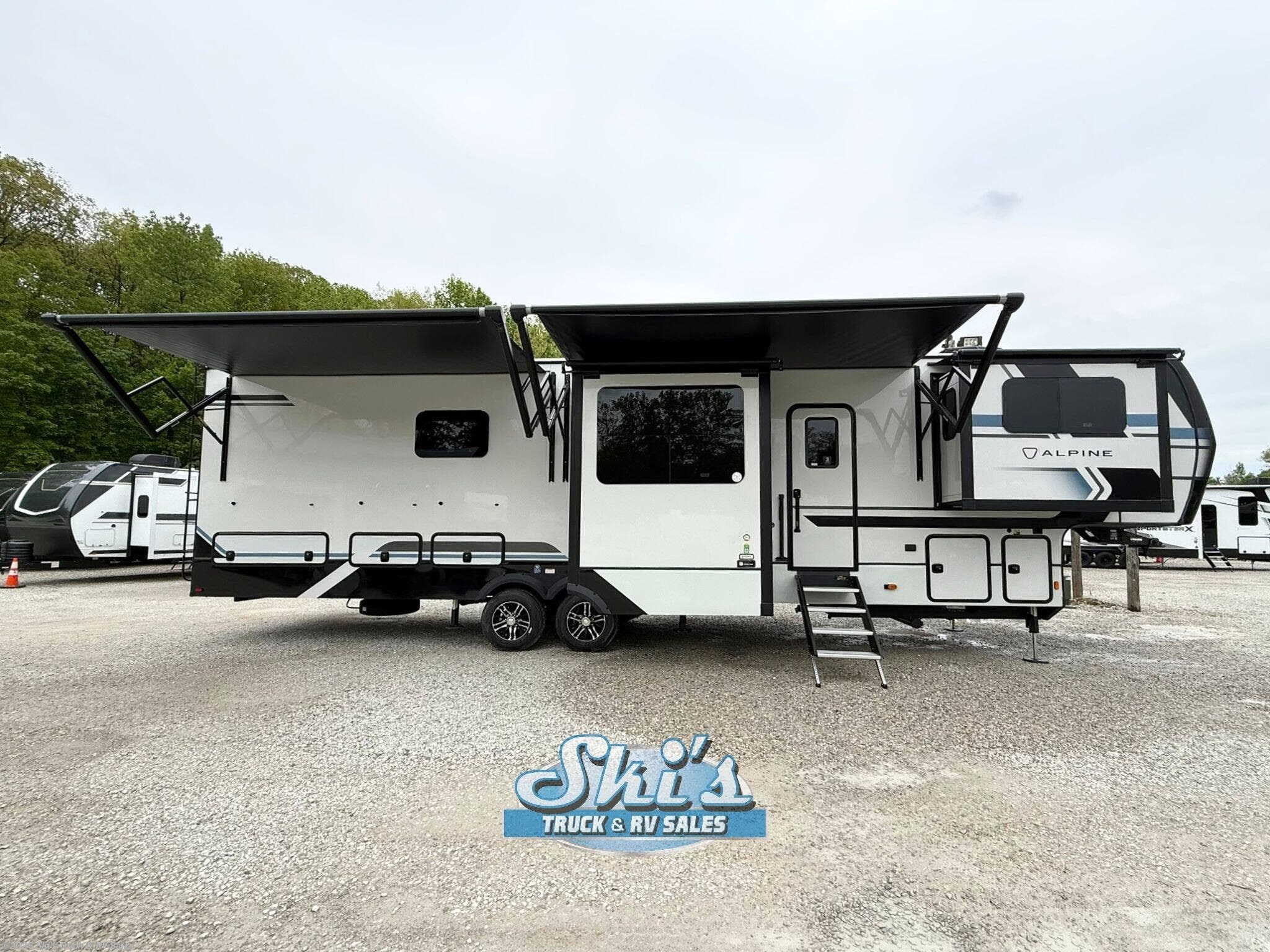2026 Alpine 3710FL by Keystone from Ski's Truck & RV Sales in Rockville, Indiana