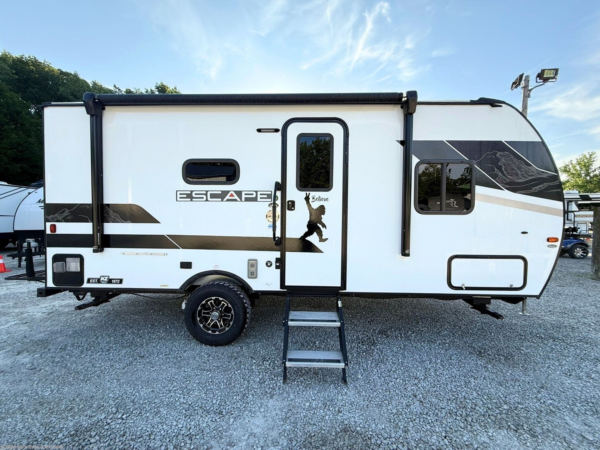 2023 K-Z Escape E181RB - Used Travel Trailer For Sale by Ski's Truck & RV Sales in Rockville, Indiana