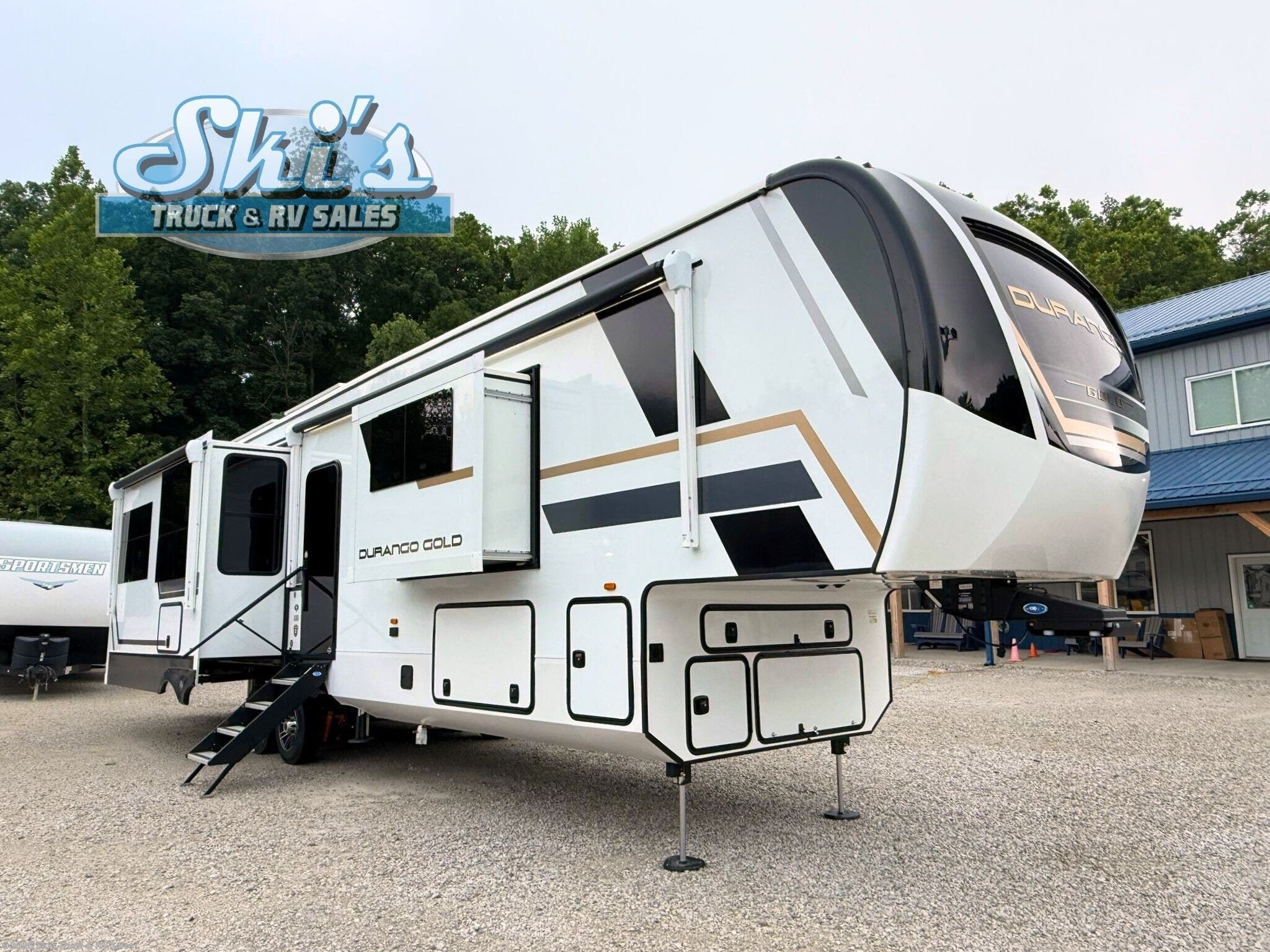 2026 K-Z Durango Gold G366FBQ - New Fifth Wheel For Sale by Ski's Truck & RV Sales in Rockville, Indiana