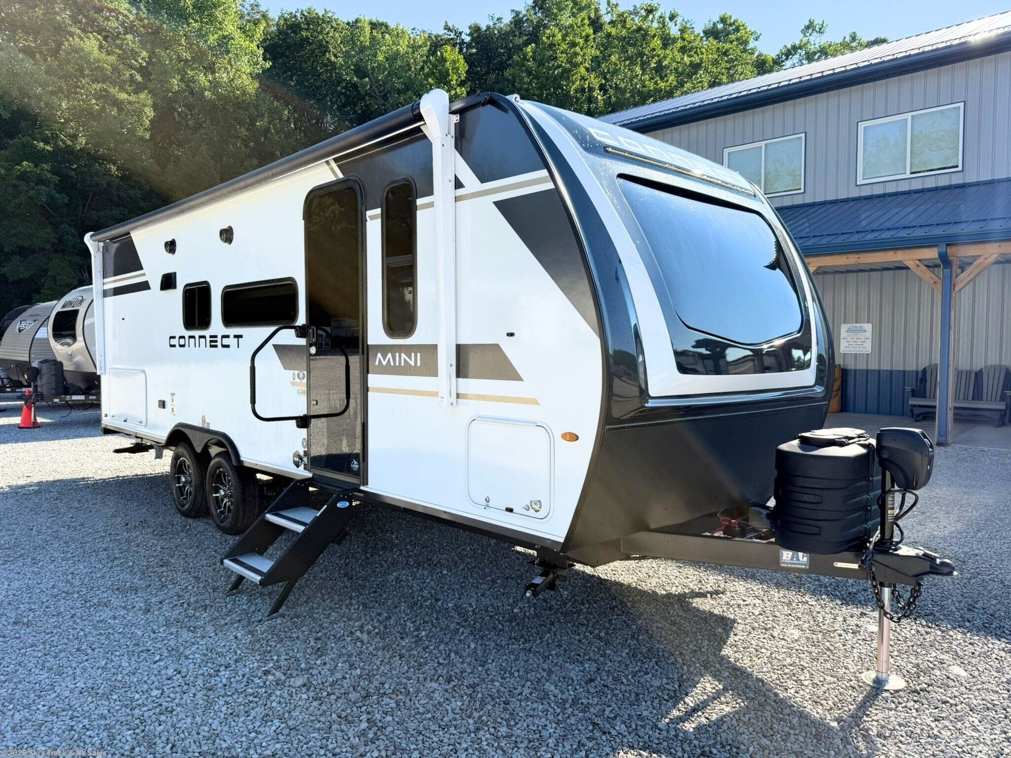 2027 K-Z Connect Mini CM231BH - New Travel Trailer For Sale by Ski's Truck & RV Sales in Rockville, Indiana