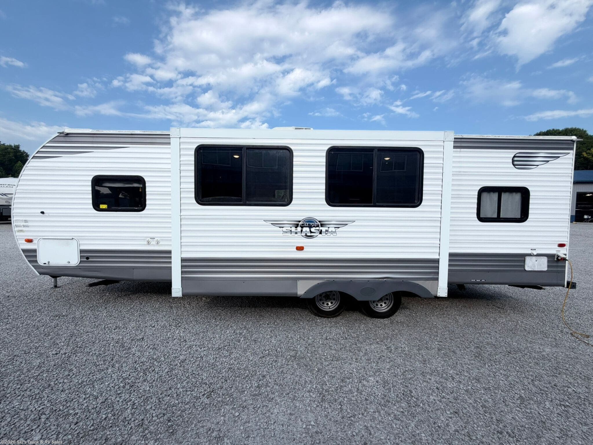 2021 Oasis 26DB by Shasta from Ski's Truck & RV Sales in Rockville, Indiana