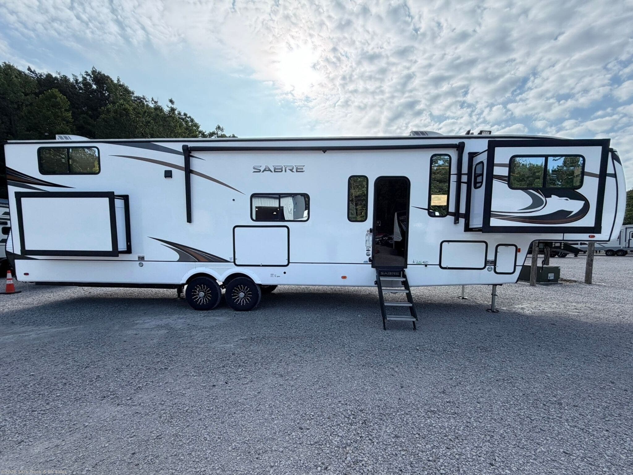 2024 Sabre 37FLL by Forest River from Ski's Truck & RV Sales in Rockville, Indiana