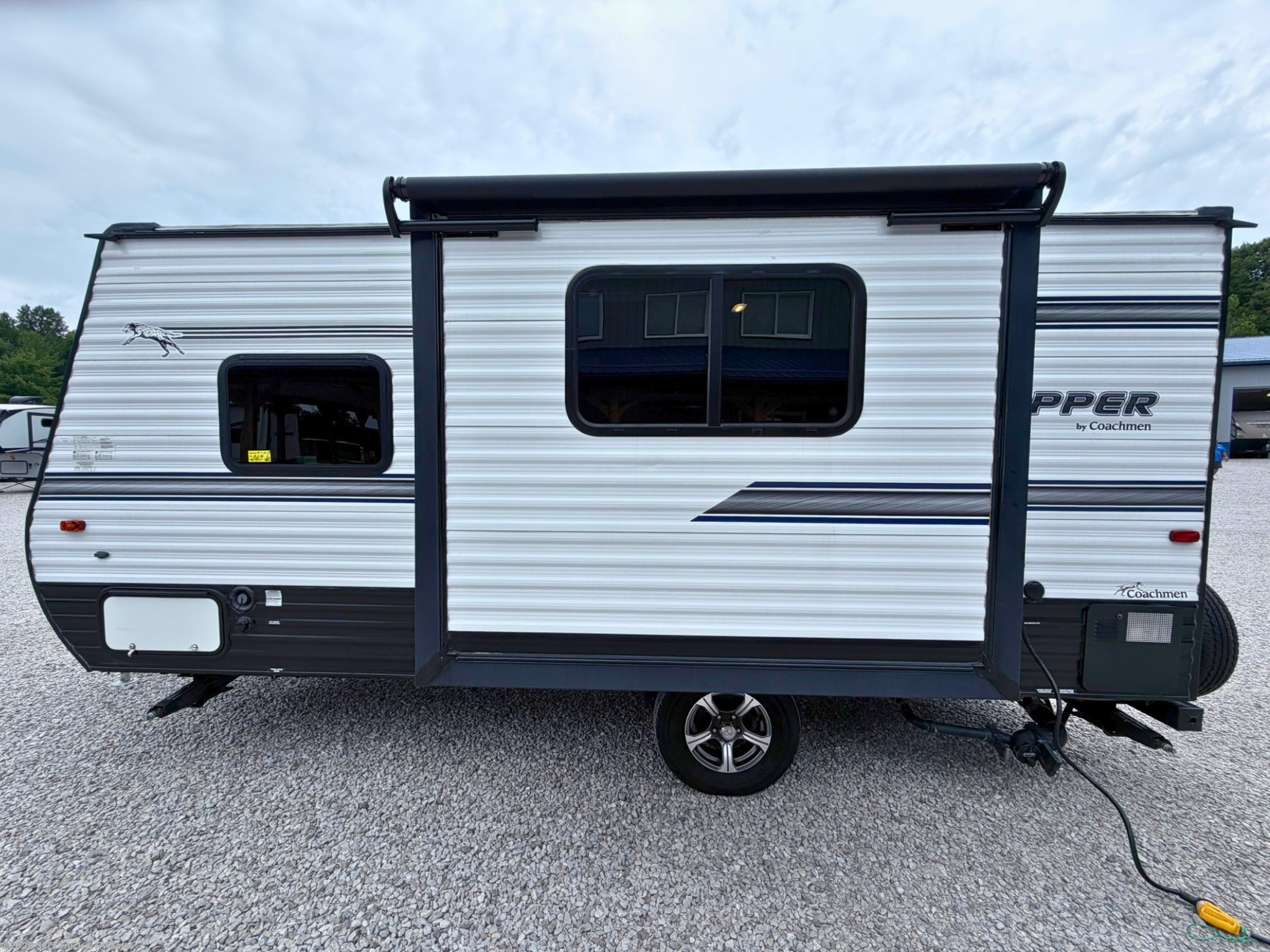 Used 2018 Coachmen Clipper 17FQS available in Rockville, Indiana