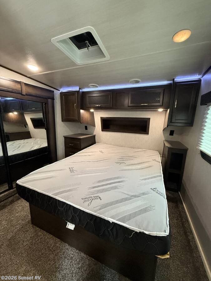 Used 2019 Heartland Pioneer 327bh available in Sunset Beach, North Carolina