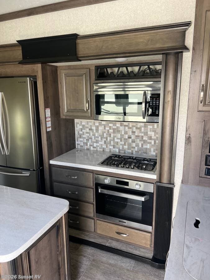 2018 Montana 3731fl by Keystone from Sunset RV in Sunset Beach, North Carolina