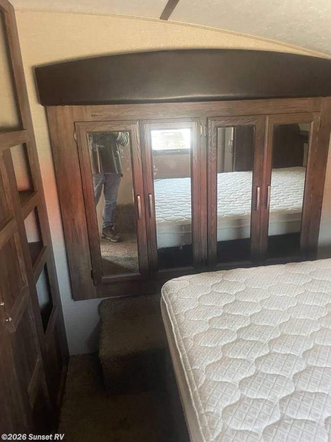 Used 2018 Keystone Cougar 28SGS available in Sunset Beach, North Carolina