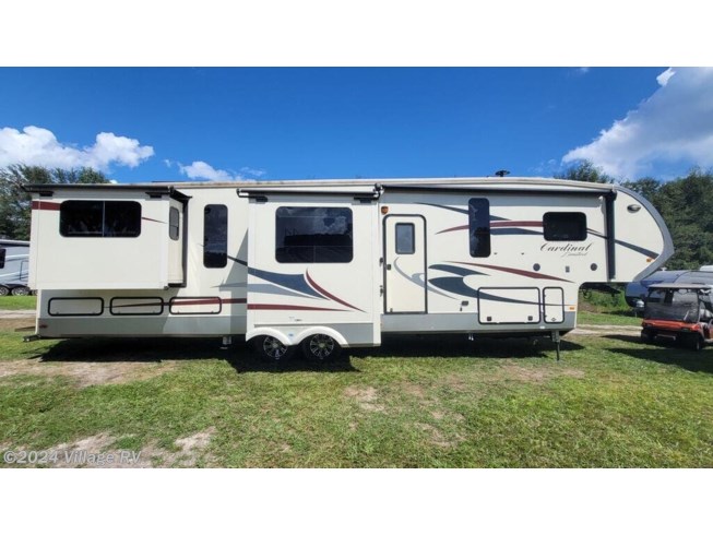 2018 Forest River Cardinal Limited 3920TZLE - Used Fifth Wheel For Sale by Village RV in Ocala, Florida